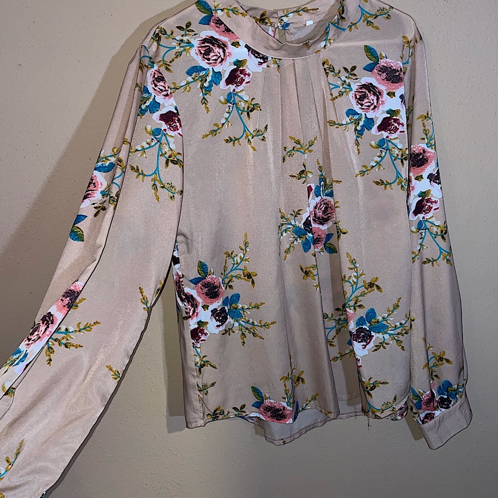 Pink floral top